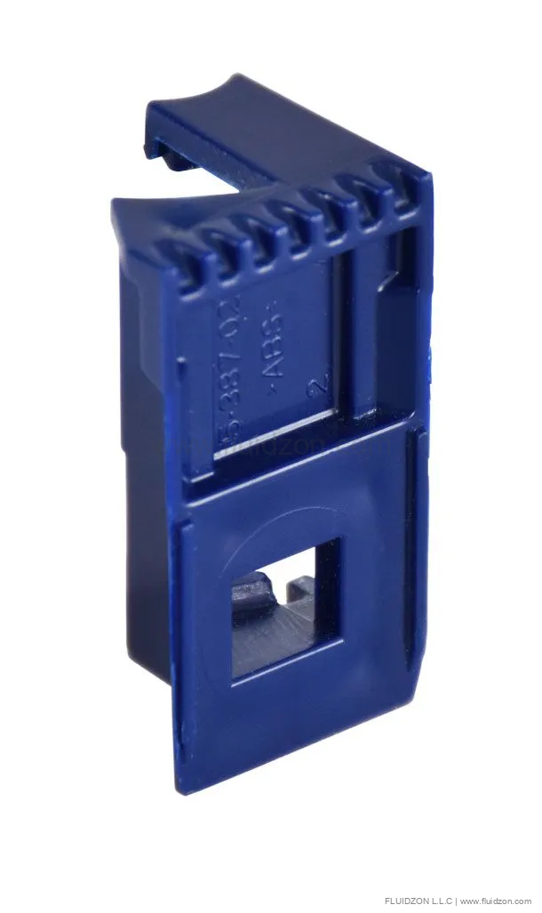Fill valve holder